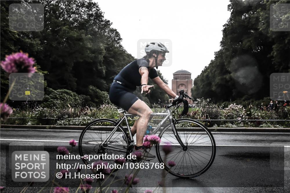 13.09.2026 - Stadtparktriathlon H.Heesch http://msf.ph/oto/10363768 13.09.2026 12:31:05 Radfahren 1070, 1116 meine-sportfotos.de