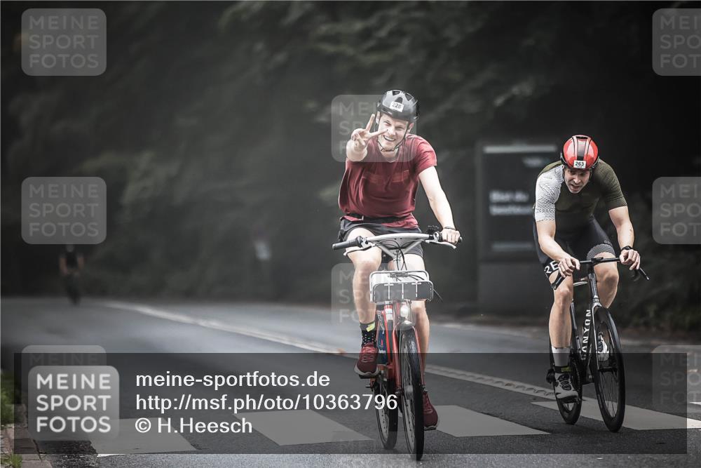 13.09.2026 - Stadtparktriathlon H.Heesch http://msf.ph/oto/10363796 13.09.2026 10:09:11 Radfahren 228, 241, 263 meine-sportfotos.de
