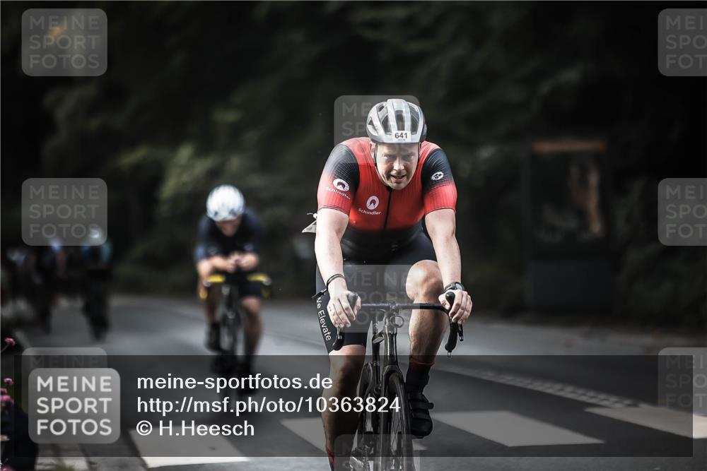 13.09.2026 - Stadtparktriathlon H.Heesch http://msf.ph/oto/10363824 13.09.2026 11:20:46 Radfahren 594, 602, 630, 641, 668, 824 meine-sportfotos.de