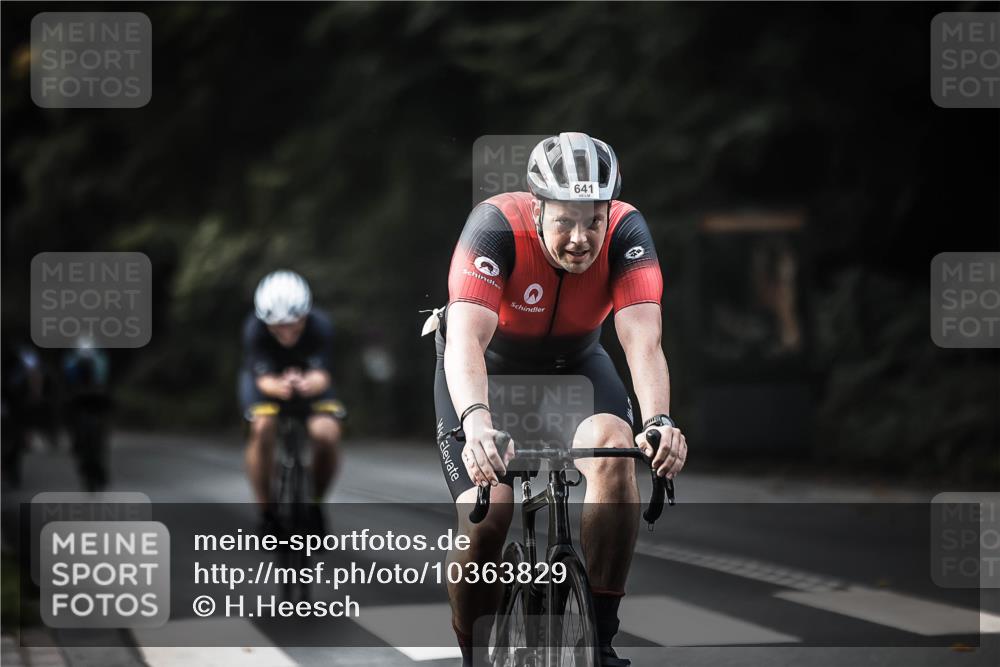 13.09.2026 - Stadtparktriathlon H.Heesch http://msf.ph/oto/10363829 13.09.2026 11:20:46 Radfahren 594, 602, 630, 641, 668, 824 meine-sportfotos.de