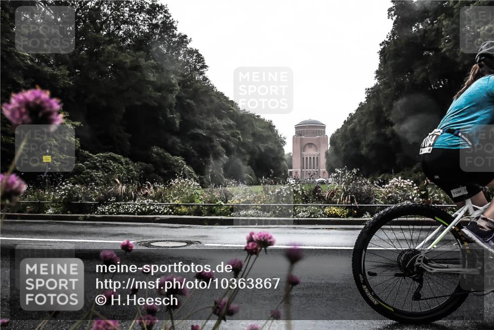 13.09.2026 - Stadtparktriathlon H.Heesch http://msf.ph/oto/10363867 13.09.2026 12:31:44 Radfahren 969, 1044, 1084, 1111, 1160 meine-sportfotos.de