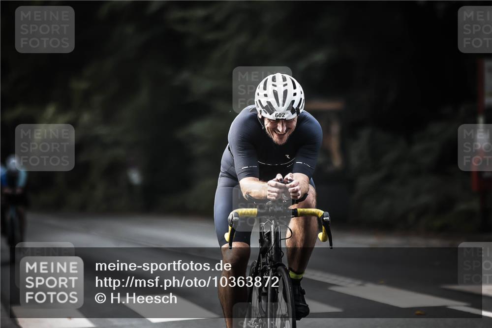 13.09.2026 - Stadtparktriathlon H.Heesch http://msf.ph/oto/10363872 13.09.2026 11:20:47 Radfahren 594, 602, 630, 641, 668, 824 meine-sportfotos.de