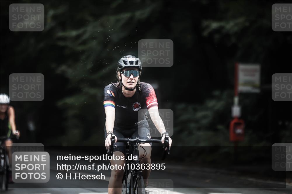 13.09.2026 - Stadtparktriathlon H.Heesch http://msf.ph/oto/10363895 13.09.2026 13:12:01 Radfahren 1260, 1275, 1287, 1408 meine-sportfotos.de