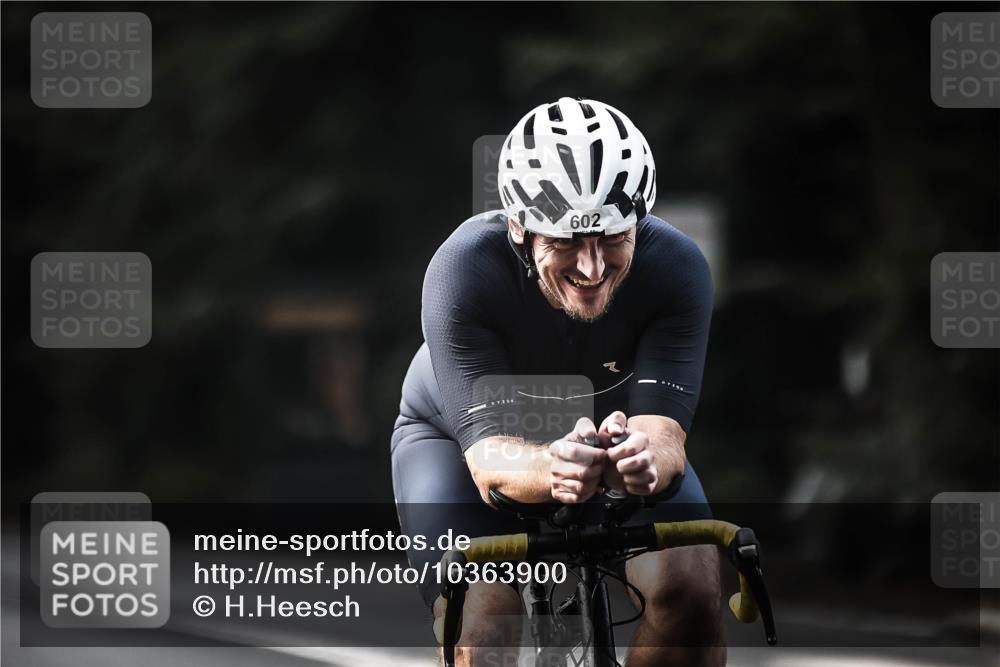 13.09.2026 - Stadtparktriathlon H.Heesch http://msf.ph/oto/10363900 13.09.2026 11:20:48 Radfahren 594, 602, 630, 635, 641, 668, 824 meine-sportfotos.de