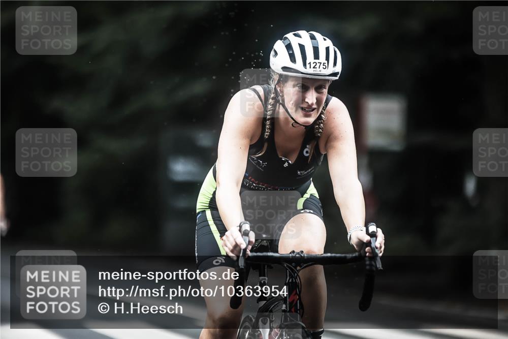 13.09.2026 - Stadtparktriathlon H.Heesch http://msf.ph/oto/10363954 13.09.2026 13:12:04 Radfahren 1260, 1275, 1287, 1374, 1408 meine-sportfotos.de