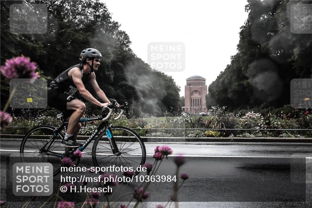 13.09.2026 - Stadtparktriathlon H.Heesch http://msf.ph/oto/10363984 13.09.2026 12:33:08 Radfahren 995, 1079, 1188 meine-sportfotos.de