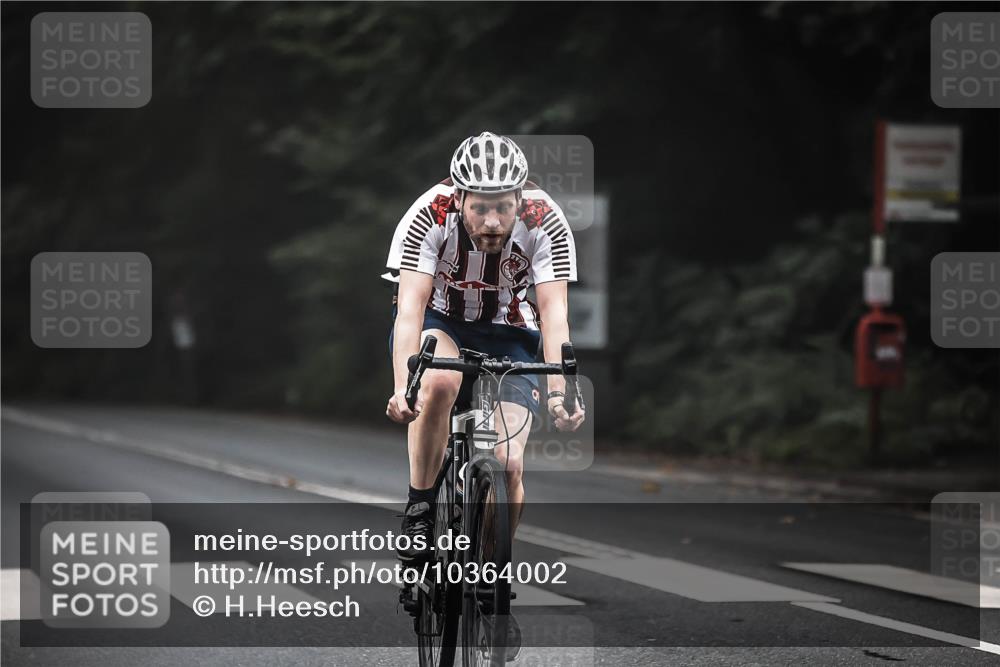 13.09.2026 - Stadtparktriathlon H.Heesch http://msf.ph/oto/10364002 13.09.2026 10:09:41 Radfahren 245, 249, 257, 317 meine-sportfotos.de