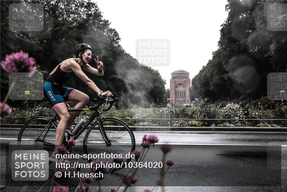 13.09.2026 - Stadtparktriathlon H.Heesch http://msf.ph/oto/10364020 13.09.2026 12:33:24 Radfahren 1025, 1058, 1085 meine-sportfotos.de