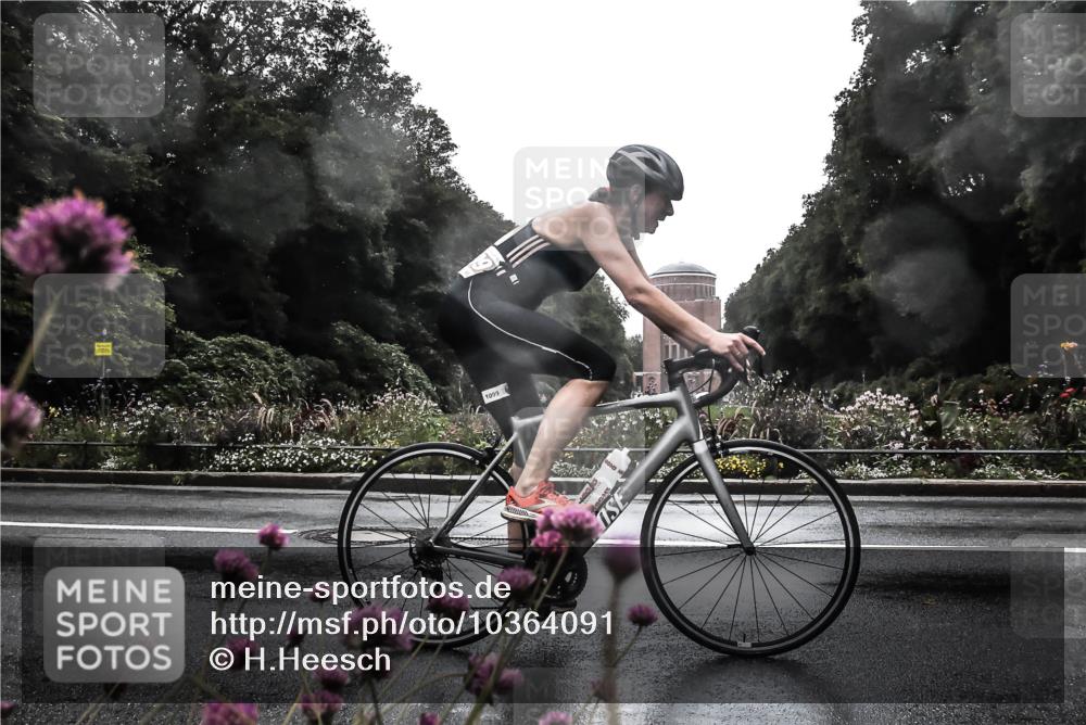 13.09.2026 - Stadtparktriathlon H.Heesch http://msf.ph/oto/10364091 13.09.2026 12:33:48 Radfahren 1008, 1093, 1099, 1117, 1131 meine-sportfotos.de