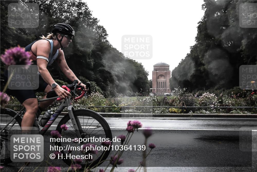 13.09.2026 - Stadtparktriathlon H.Heesch http://msf.ph/oto/10364139 13.09.2026 12:34:03 Radfahren 987, 1031, 1139, 1161, 1308 meine-sportfotos.de