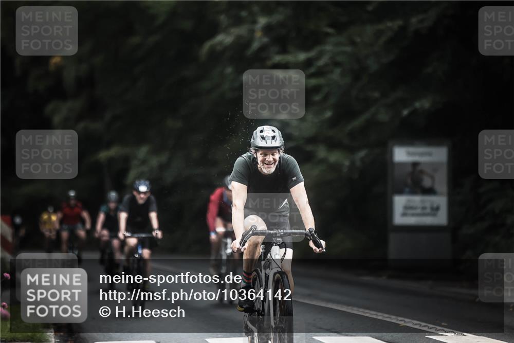 13.09.2026 - Stadtparktriathlon H.Heesch http://msf.ph/oto/10364142 13.09.2026 13:12:27 Radfahren 1205, 1241, 1257, 1271, 1413 meine-sportfotos.de