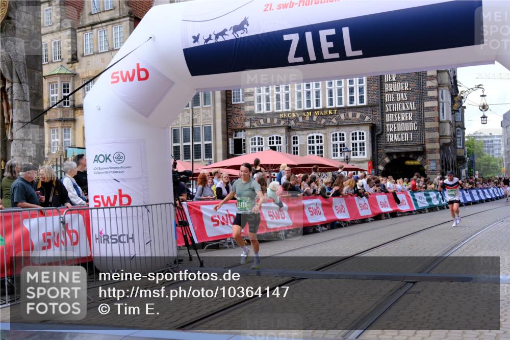 13.09.2026 - 21. swb-Marathon Bremen Tim E. http://msf.ph/oto/10364147 13.09.2026 13:01:50 Ziel 4118, 5369, 5996, 7950, 9137, 13063, 13168 meine-sportfotos.de