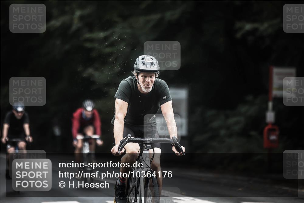13.09.2026 - Stadtparktriathlon H.Heesch http://msf.ph/oto/10364176 13.09.2026 13:12:27 Radfahren 1205, 1241, 1257, 1271, 1413 meine-sportfotos.de