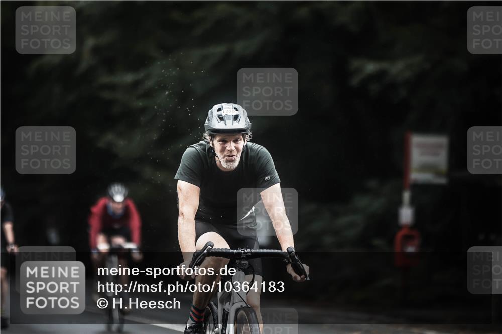 13.09.2026 - Stadtparktriathlon H.Heesch http://msf.ph/oto/10364183 13.09.2026 13:12:27 Radfahren 1205, 1241, 1257, 1271, 1413 meine-sportfotos.de