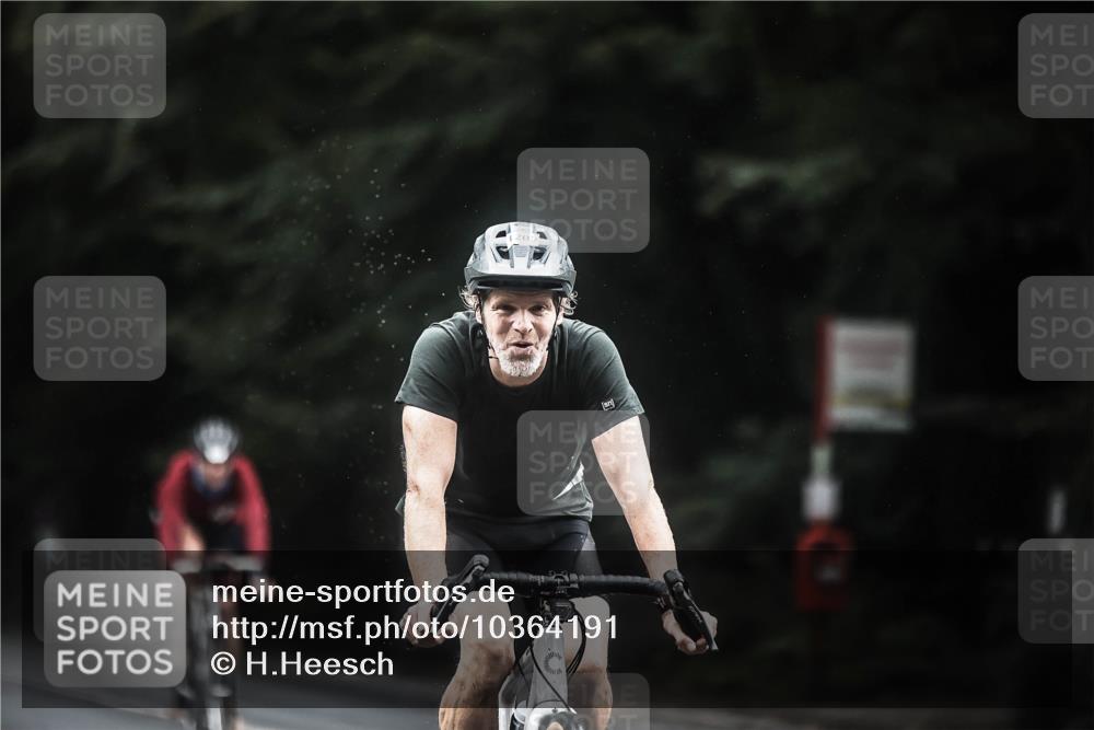 13.09.2026 - Stadtparktriathlon H.Heesch http://msf.ph/oto/10364191 13.09.2026 13:12:27 Radfahren 1205, 1241, 1257, 1271, 1413 meine-sportfotos.de