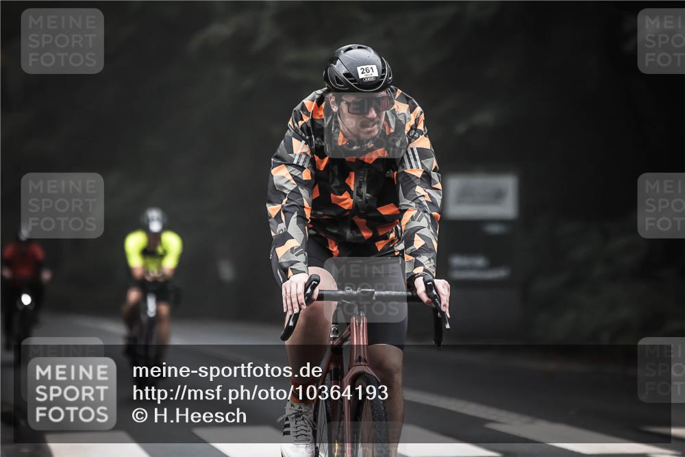 13.09.2026 - Stadtparktriathlon H.Heesch http://msf.ph/oto/10364193 13.09.2026 10:10:07 Radfahren 233, 261, 277, 316 meine-sportfotos.de