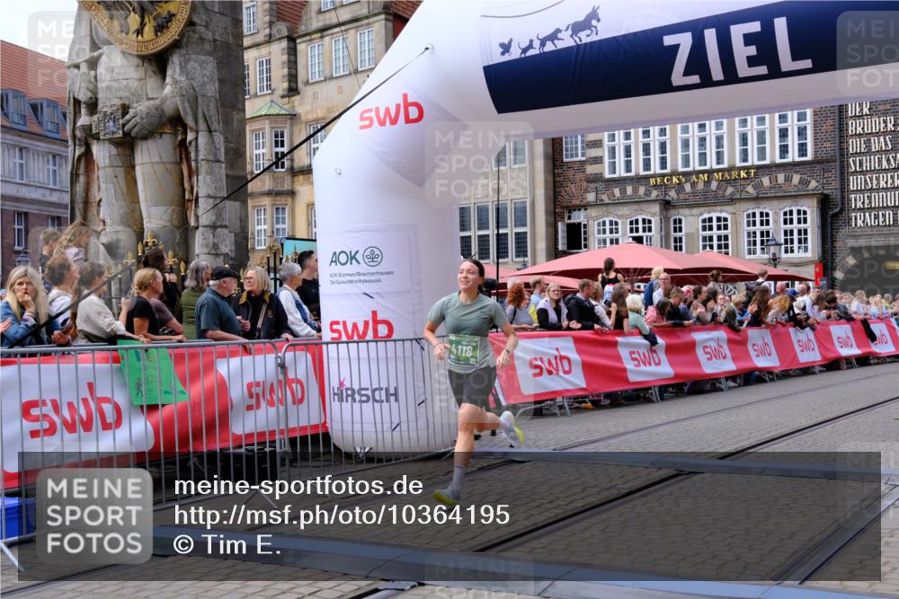 13.09.2026 - 21. swb-Marathon Bremen Tim E. http://msf.ph/oto/10364195 13.09.2026 13:01:50 Ziel 4118, 5369, 5996, 7950, 9137, 13063, 13168 meine-sportfotos.de