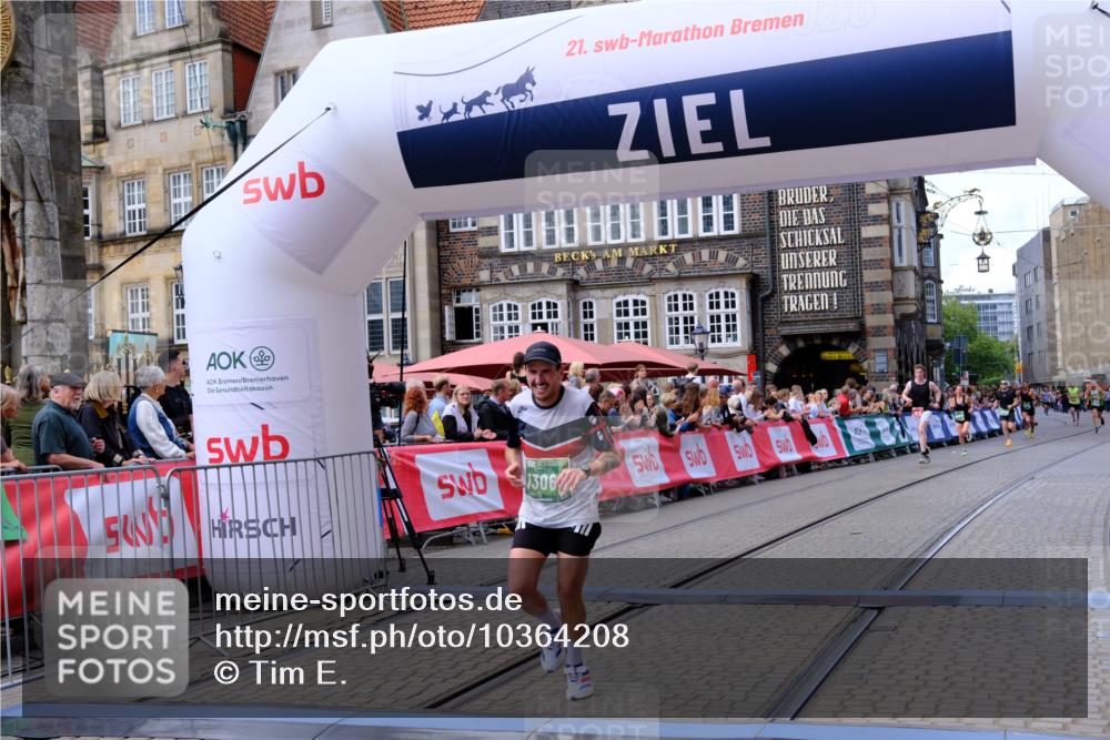 13.09.2026 - 21. swb-Marathon Bremen Tim E. http://msf.ph/oto/10364208 13.09.2026 13:01:53 Ziel 4118, 5369, 5996, 7950, 9137, 13063, 13168 meine-sportfotos.de