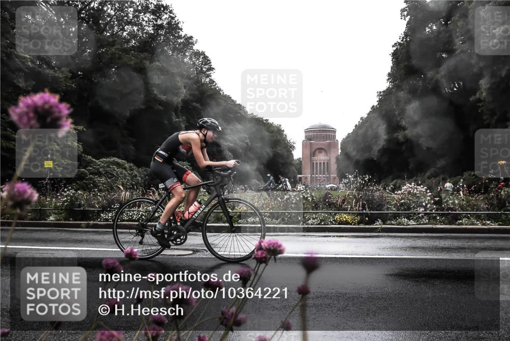 13.09.2026 - Stadtparktriathlon H.Heesch http://msf.ph/oto/10364221 13.09.2026 12:34:20 Radfahren 1029, 1043, 1104, 1141, 1145, 1170, 1187 meine-sportfotos.de