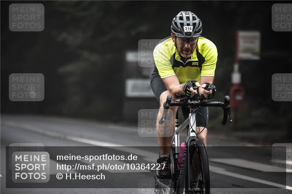 13.09.2026 - Stadtparktriathlon H.Heesch http://msf.ph/oto/10364227 13.09.2026 10:10:10 Radfahren 233, 243, 261, 277, 316 meine-sportfotos.de