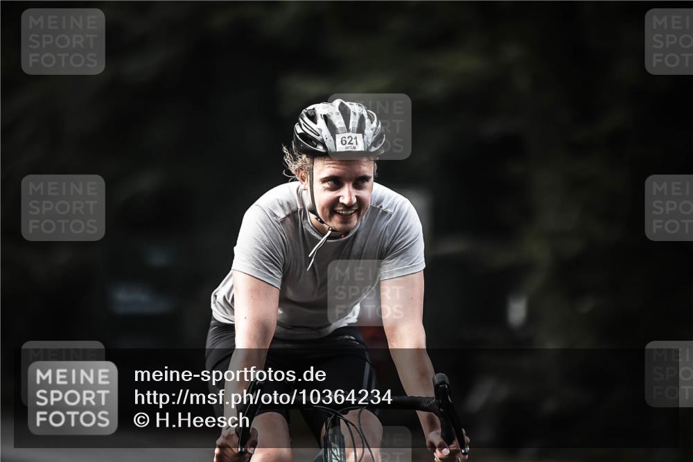 13.09.2026 - Stadtparktriathlon H.Heesch http://msf.ph/oto/10364234 13.09.2026 11:21:03 Radfahren 618, 621, 665, 741, 745, 781, 806 meine-sportfotos.de