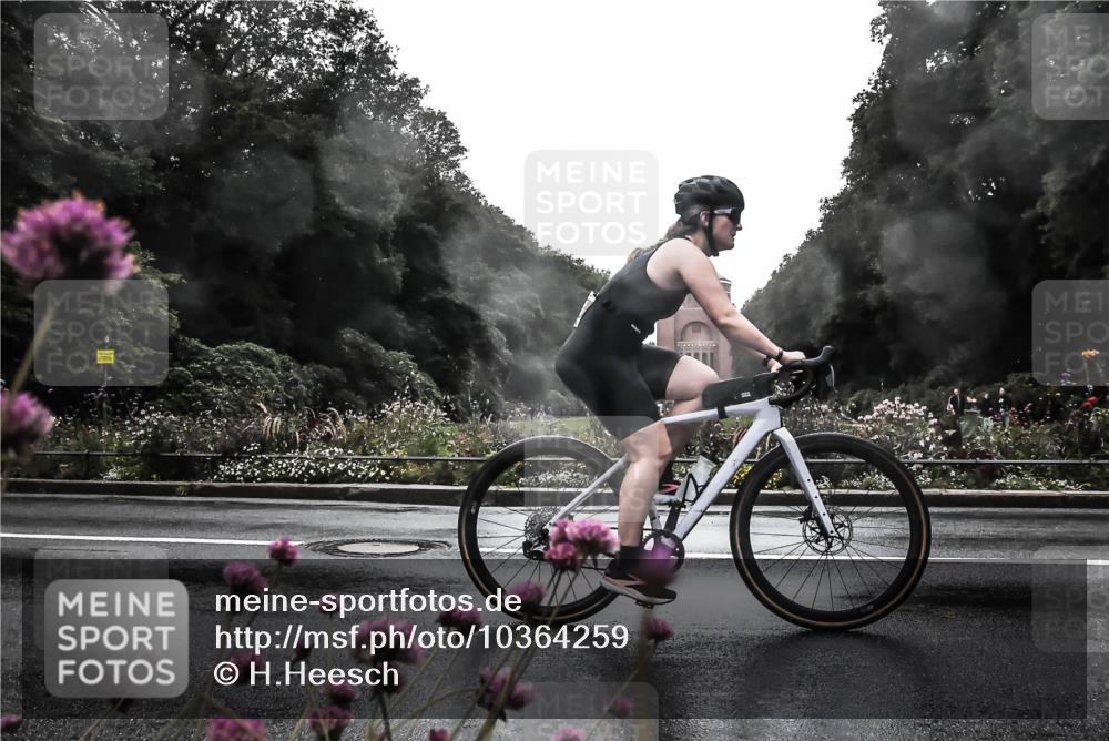 13.09.2026 - Stadtparktriathlon H.Heesch http://msf.ph/oto/10364259 13.09.2026 12:34:35 Radfahren 1027, 1144, 1159, 1167, 1224 meine-sportfotos.de