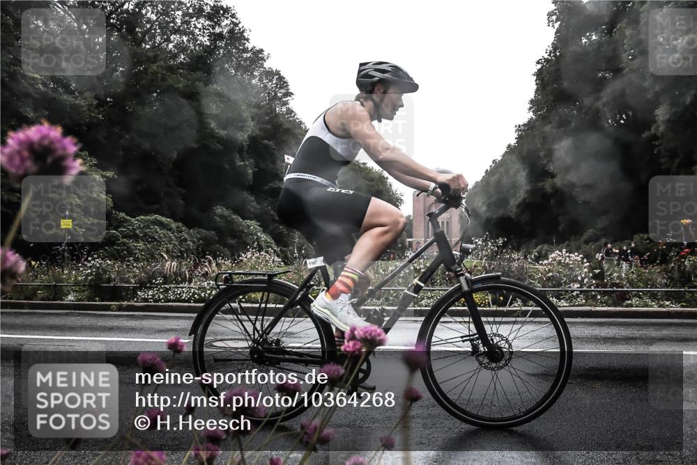 13.09.2026 - Stadtparktriathlon H.Heesch http://msf.ph/oto/10364268 13.09.2026 12:34:36 Radfahren 1027, 1144, 1159, 1167, 1224 meine-sportfotos.de