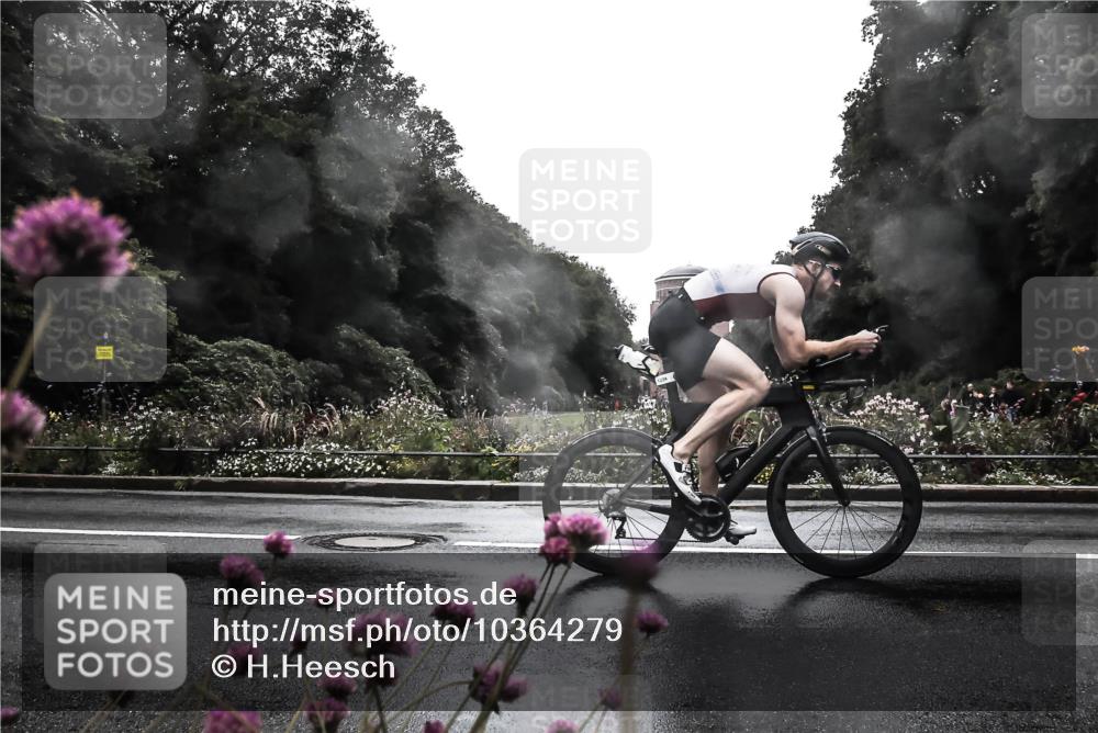 13.09.2026 - Stadtparktriathlon H.Heesch http://msf.ph/oto/10364279 13.09.2026 12:34:37 Radfahren 1027, 1144, 1159, 1167, 1224 meine-sportfotos.de