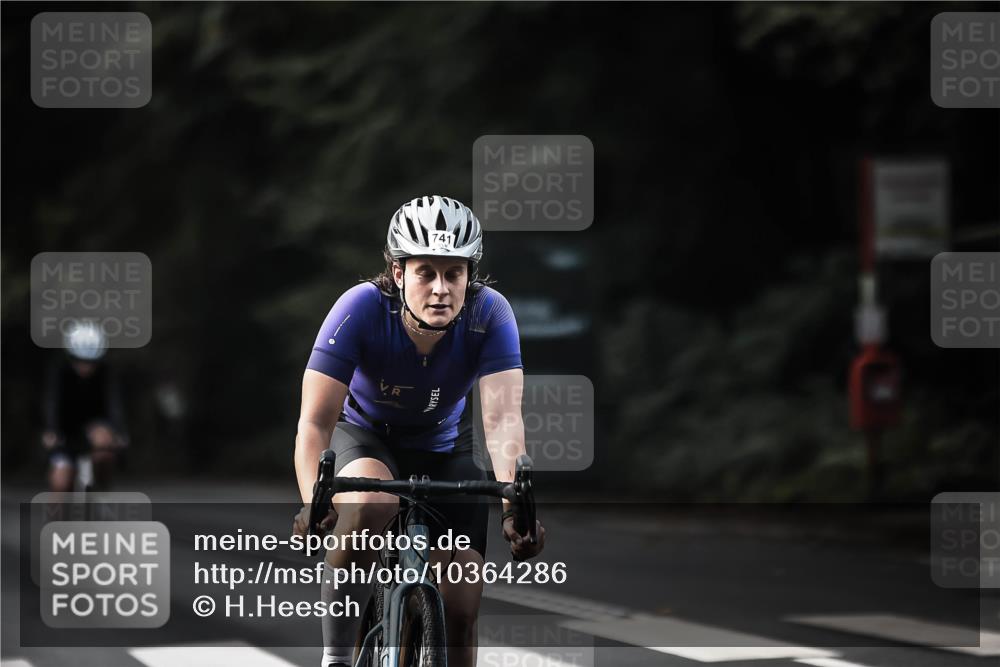 13.09.2026 - Stadtparktriathlon H.Heesch http://msf.ph/oto/10364286 13.09.2026 11:21:06 Radfahren 621, 696, 741, 745, 776, 781 meine-sportfotos.de