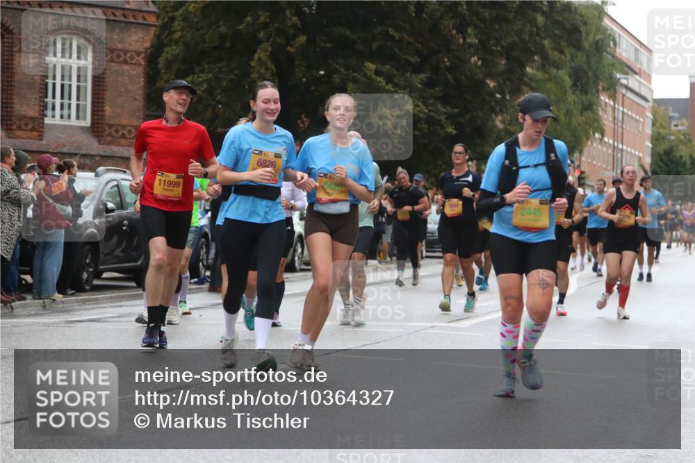 13.09.2026 - Kiel Lauf Markus Tischler http://msf.ph/oto/10364327 13.09.2026 11:59:29 Fleethörn 39, 11999, 39, 6826, 7809, 39, 2445 meine-sportfotos.de