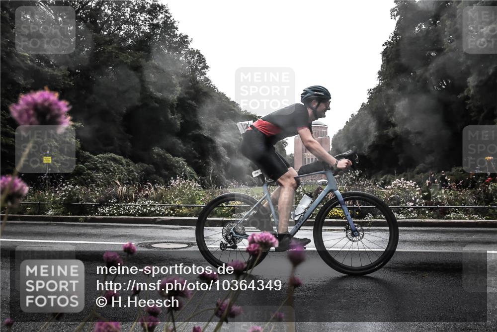 13.09.2026 - Stadtparktriathlon H.Heesch http://msf.ph/oto/10364349 13.09.2026 12:34:51 Radfahren 978, 1062, 1063, 1177, 1178, 1234 meine-sportfotos.de