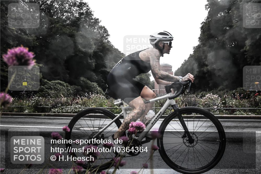 13.09.2026 - Stadtparktriathlon H.Heesch http://msf.ph/oto/10364364 13.09.2026 12:34:52 Radfahren 978, 1177, 1178, 1234 meine-sportfotos.de