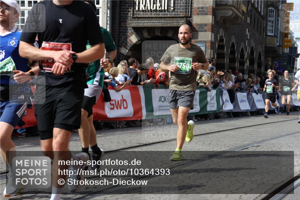 13.09.2026 - 21. swb-Marathon Bremen Strokosch-Dieckow http://msf.ph/oto/10364393 13.09.2026 13:35:10 Ziel 489, 1210, 1967, 2413, 2430, 2525, 2561, 2755, 3181, 3217, 3353, 3380, 3765, 3768, 3842, 5378, 5415, 5684, 6085, 6128, 6168, 6244, 6627, 6655, 6756, 7443, 7462, 8155, 8182, 8493, 8515, 8552, 8623, 8683, 9038, 9788, 9820, 13017, 13018, 13180, 536, 1150, 2003, 2090, 2625, 2866, 3311, 3621, 3916, 4062, 4635, 4985, 5016, 6315, 6320, 6418, 6750, 6837, 7305, 7377, 7703, 8300, 8401, 8530, 8773, 8915, 9526, 9527 meine-sportfotos.de