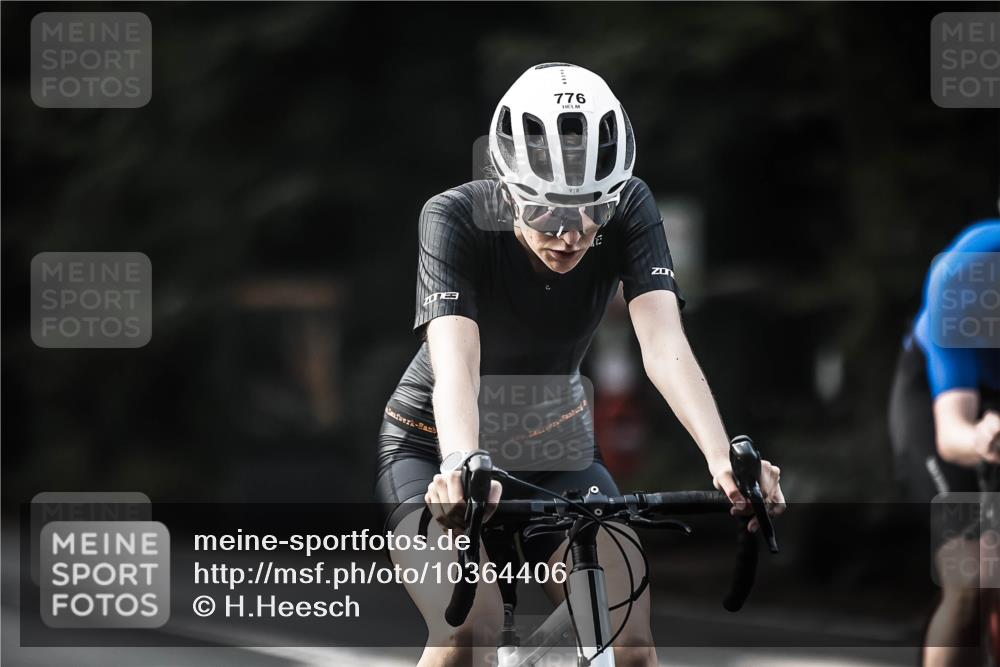 13.09.2026 - Stadtparktriathlon H.Heesch http://msf.ph/oto/10364406 13.09.2026 11:21:11 Radfahren 696, 741, 776, 781 meine-sportfotos.de
