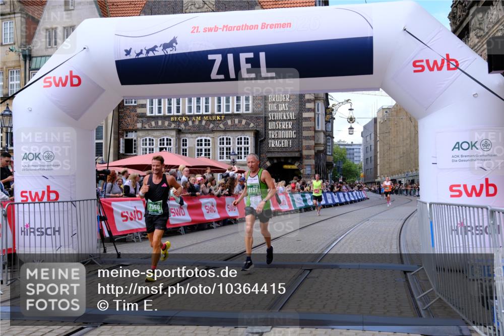 13.09.2026 - 21. swb-Marathon Bremen Tim E. http://msf.ph/oto/10364415 13.09.2026 13:02:03 Ziel 1614, 4696, 4739, 5369, 7950, 9137, 13168 meine-sportfotos.de