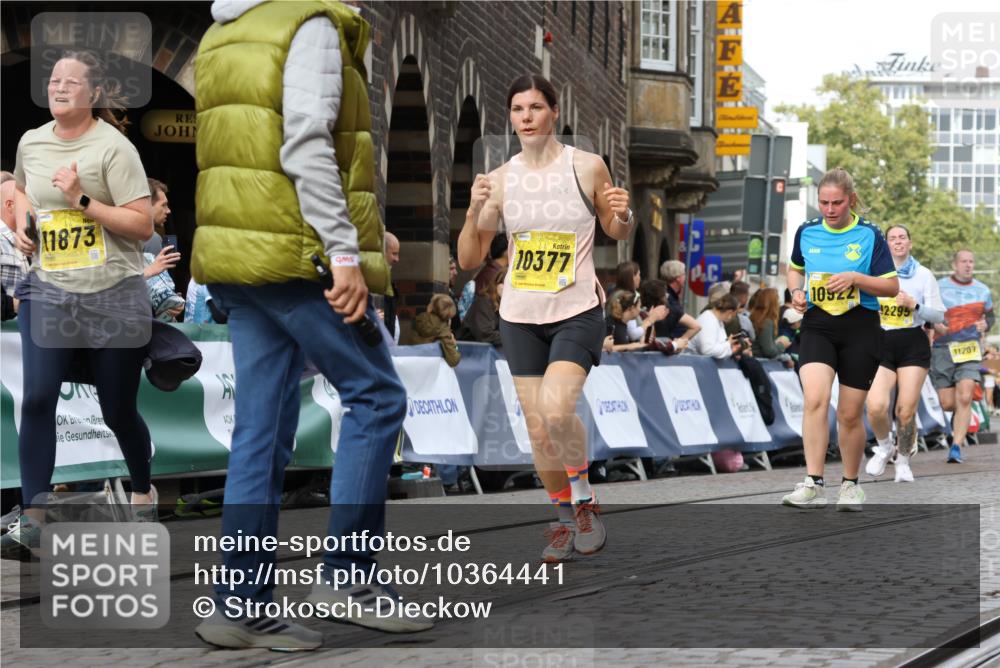 13.09.2026 - 21. swb-Marathon Bremen Strokosch-Dieckow http://msf.ph/oto/10364441 13.09.2026 10:59:34 Ziel 10415, 10492, 10668, 11086, 11125, 11301, 11302, 11500, 11913, 12118, 12200, 12267, 12297, 12537, 12541, 10236, 10355, 10669, 10928, 10929, 11054, 11056, 11089, 11194, 11419, 11501, 11803, 12138, 12242, 12243, 12480, 12527 meine-sportfotos.de