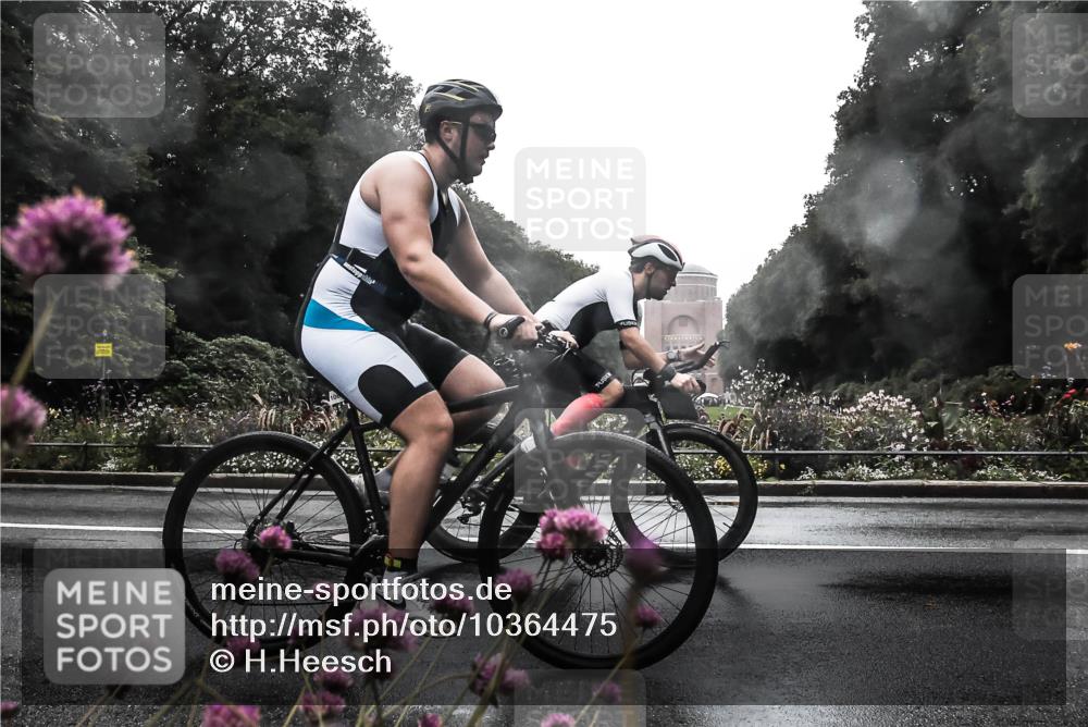 13.09.2026 - Stadtparktriathlon H.Heesch http://msf.ph/oto/10364475 13.09.2026 12:35:57 Radfahren 1033, 1052, 1065, 1075, 1112, 1301 meine-sportfotos.de