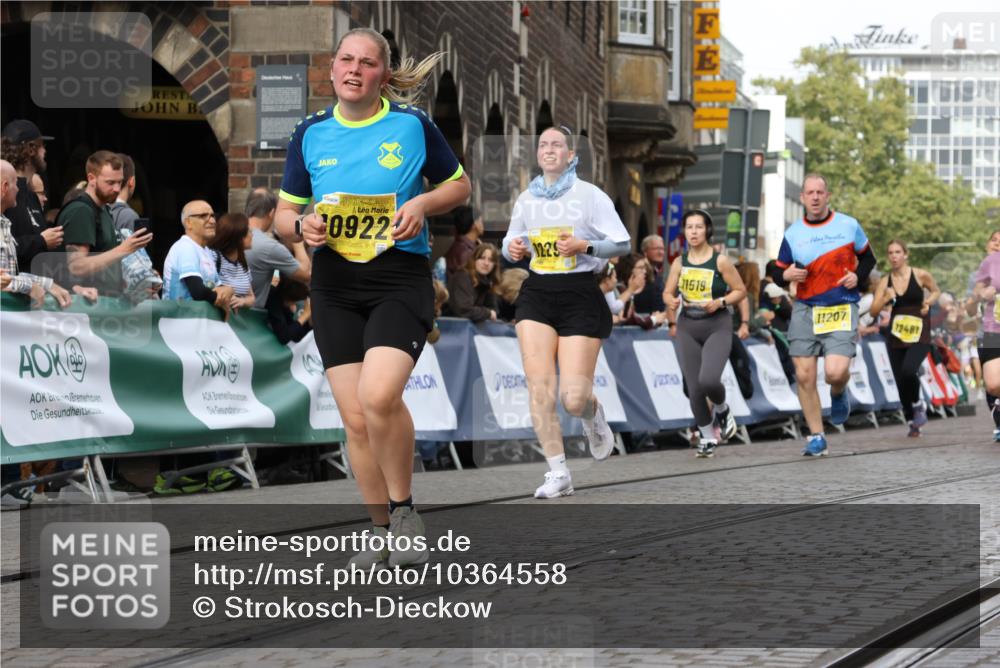 13.09.2026 - 21. swb-Marathon Bremen Strokosch-Dieckow http://msf.ph/oto/10364558 13.09.2026 10:59:37 Ziel 10377, 10415, 10492, 10668, 10922, 11086, 11125, 11301, 11302, 11500, 11873, 11913, 12118, 12200, 12267, 12537, 12541, 10236, 10355, 10669, 10691, 10928, 10929, 11054, 11056, 11089, 11194, 11419, 11501, 11803, 11904, 12138, 12242, 12243, 12388, 12480 meine-sportfotos.de