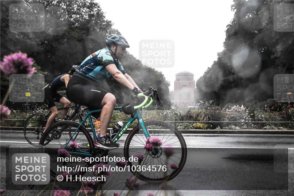13.09.2026 - Stadtparktriathlon H.Heesch http://msf.ph/oto/10364576 13.09.2026 12:36:35 Radfahren 1083, 1146, 1153 meine-sportfotos.de