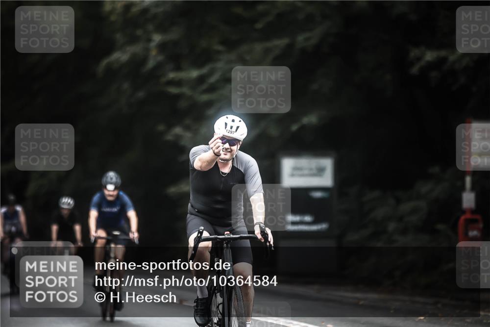 13.09.2026 - Stadtparktriathlon H.Heesch http://msf.ph/oto/10364584 13.09.2026 13:12:49 Radfahren 1225, 1226, 1284, 1297, 1346, 1352 meine-sportfotos.de