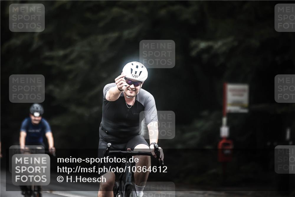 13.09.2026 - Stadtparktriathlon H.Heesch http://msf.ph/oto/10364612 13.09.2026 13:12:50 Radfahren 1225, 1226, 1284, 1297, 1346, 1352 meine-sportfotos.de
