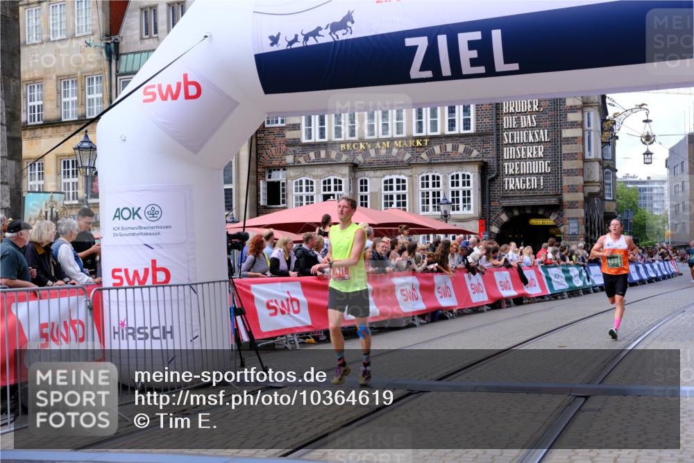 13.09.2026 - 21. swb-Marathon Bremen Tim E. http://msf.ph/oto/10364619 13.09.2026 13:02:07 Ziel 1614, 4696, 4739, 5601, 7950, 9137, 9233, 13168 meine-sportfotos.de