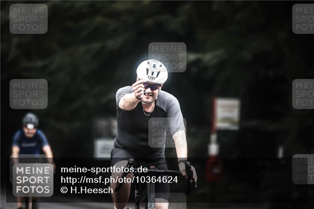 13.09.2026 - Stadtparktriathlon H.Heesch http://msf.ph/oto/10364624 13.09.2026 13:12:50 Radfahren 1225, 1226, 1284, 1297, 1346, 1352 meine-sportfotos.de