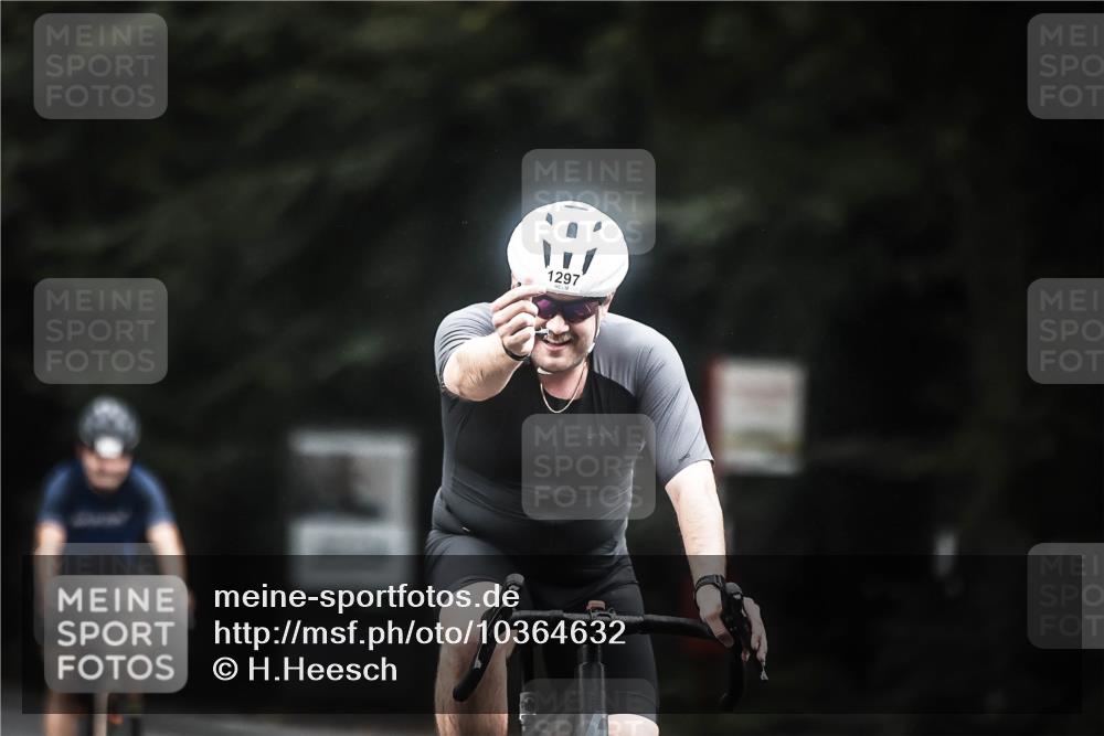 13.09.2026 - Stadtparktriathlon H.Heesch http://msf.ph/oto/10364632 13.09.2026 13:12:50 Radfahren 1225, 1226, 1284, 1297, 1346, 1352 meine-sportfotos.de