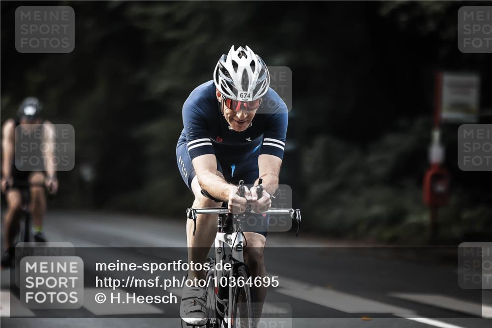 13.09.2026 - Stadtparktriathlon H.Heesch http://msf.ph/oto/10364695 13.09.2026 11:21:31 Radfahren 636, 653, 674, 757 meine-sportfotos.de