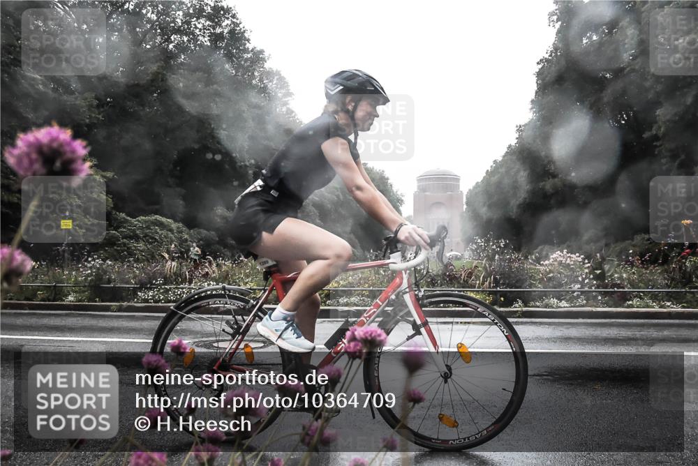 13.09.2026 - Stadtparktriathlon H.Heesch http://msf.ph/oto/10364709 13.09.2026 12:37:24 Radfahren 1098, 1152, 1269, 1274, 1280, 1285 meine-sportfotos.de