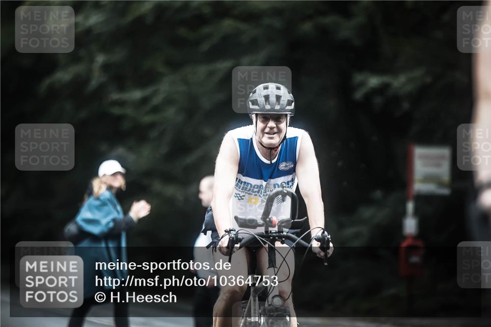 13.09.2026 - Stadtparktriathlon H.Heesch http://msf.ph/oto/10364753 13.09.2026 13:12:54 Radfahren 1225, 1226, 1284, 1297, 1352 meine-sportfotos.de