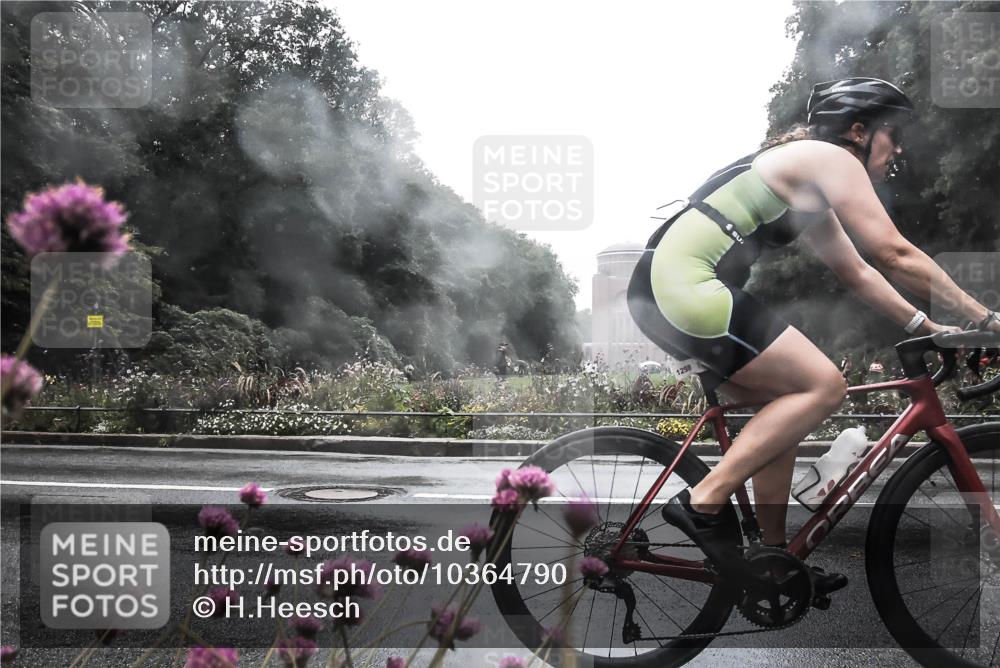 13.09.2026 - Stadtparktriathlon H.Heesch http://msf.ph/oto/10364790 13.09.2026 12:37:48 Radfahren 1149, 1256, 1267, 1270, 1298 meine-sportfotos.de