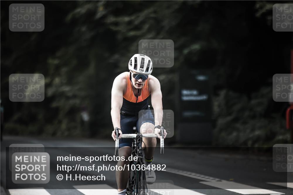 13.09.2026 - Stadtparktriathlon H.Heesch http://msf.ph/oto/10364882 13.09.2026 11:21:47 Radfahren 605, 614, 622, 700 meine-sportfotos.de