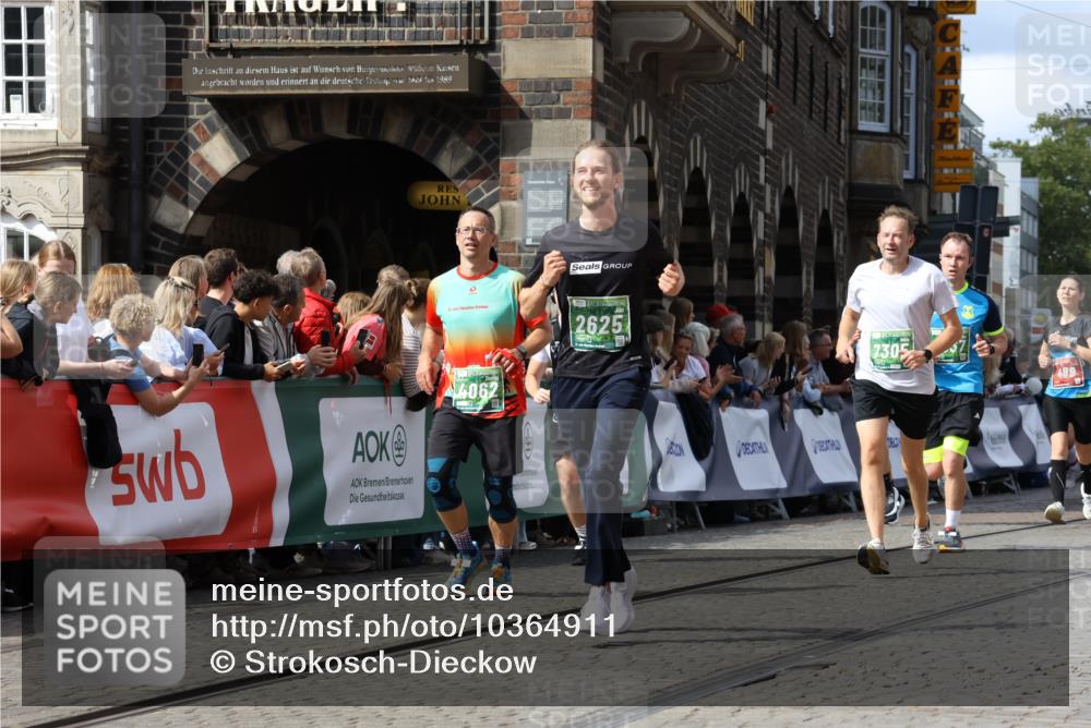 13.09.2026 - 21. swb-Marathon Bremen Strokosch-Dieckow http://msf.ph/oto/10364911 13.09.2026 13:35:18 Ziel 489, 1210, 2413, 2430, 2492, 2525, 2561, 2755, 3063, 3181, 3217, 3353, 3768, 4487, 5125, 5415, 5647, 5684, 6085, 6391, 6403, 6627, 6655, 6756, 7123, 7405, 7443, 7462, 7750, 8155, 8515, 8623, 9038, 9216, 9820, 13017, 13018, 13051, 13060, 13180, 1150, 2041, 2090, 2318, 2356, 2866, 3055, 3621, 4062, 4326, 5661, 6315, 6418, 6837, 7285, 7305, 7377, 8401, 8530, 8773, 8915, 9845, 9887 meine-sportfotos.de